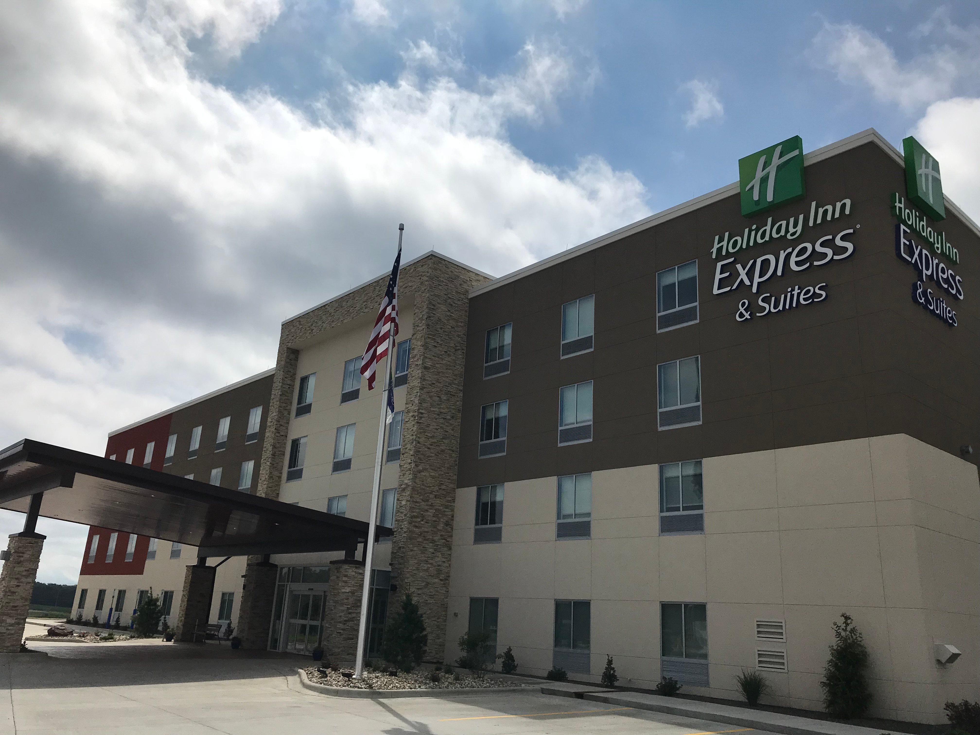 Holiday Inn Express & Suites - Hannibal - Medical Center Eksteriør bilde